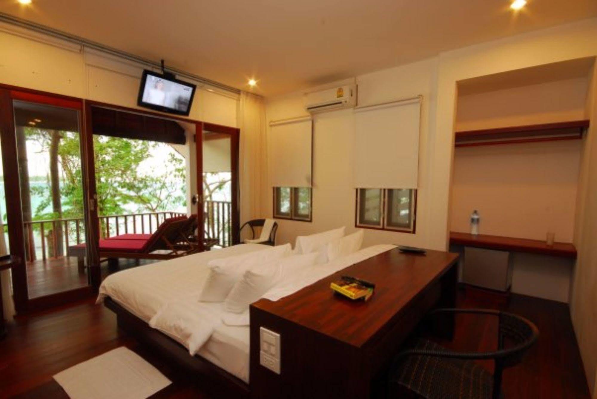Tubtim Resort Koh Samet Habitación foto